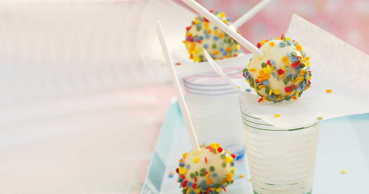 Cake pops au chocolat blanc