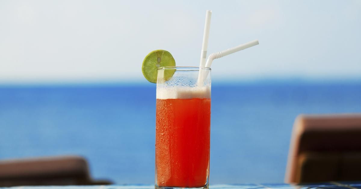 Un voyage au cœur des saveurs : découvrez le tour du monde en 80 cocktails