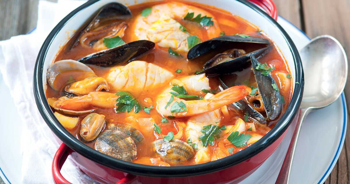 Une délicieuse soupe du pêcheur au safran qui réchauffe le cœur
