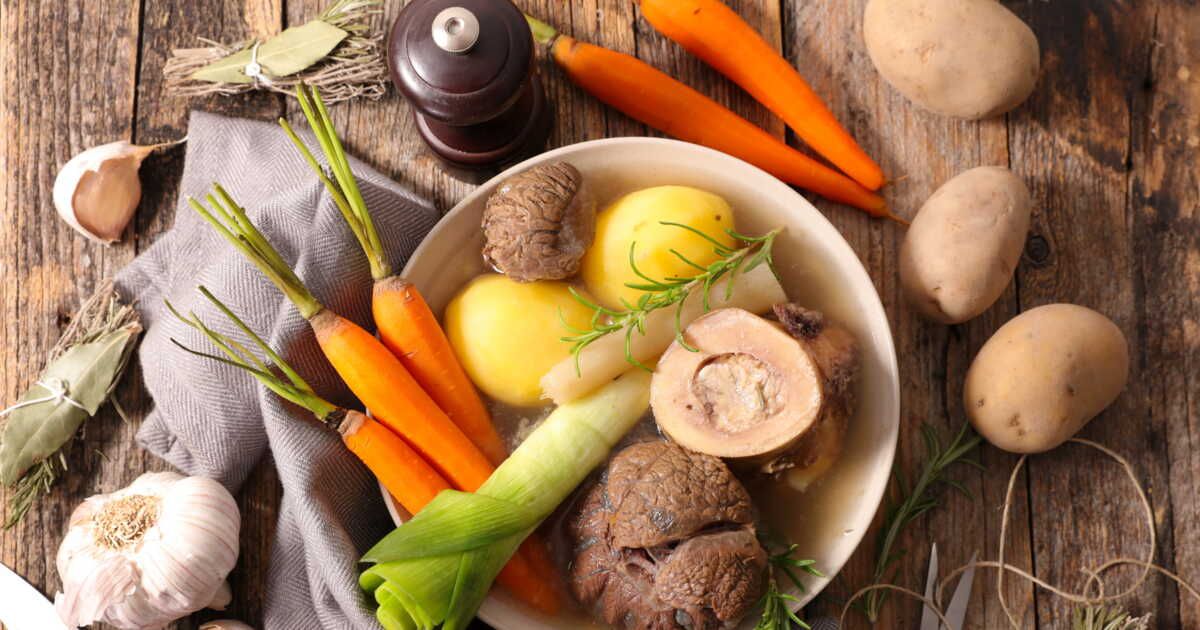La recette réconfortante du pot-au-feu par Hugo Desnoyer