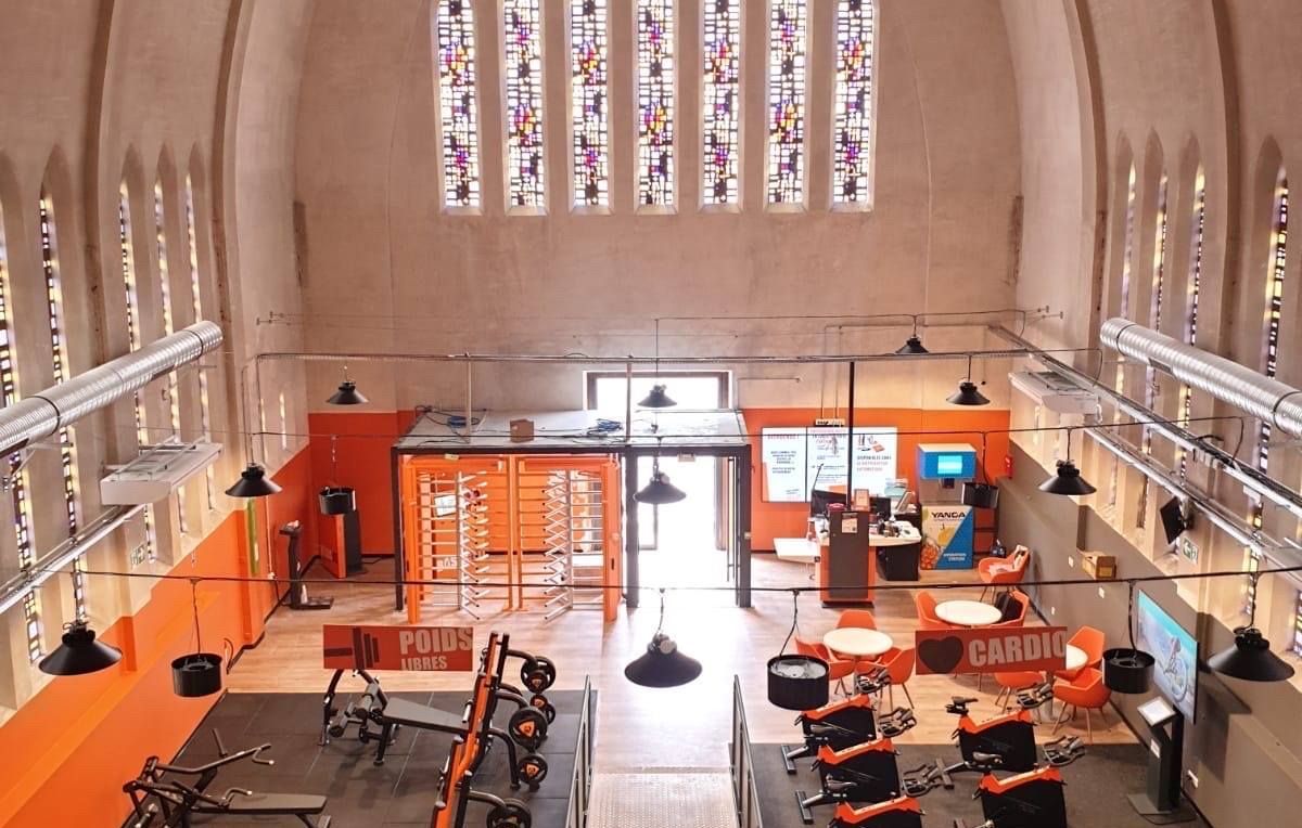 Églises réinventées : des lieux sacrés aux espaces de vie modernes