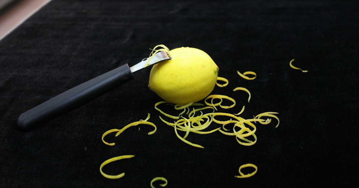 L'art du zeste de citron : un incontournable en cuisine