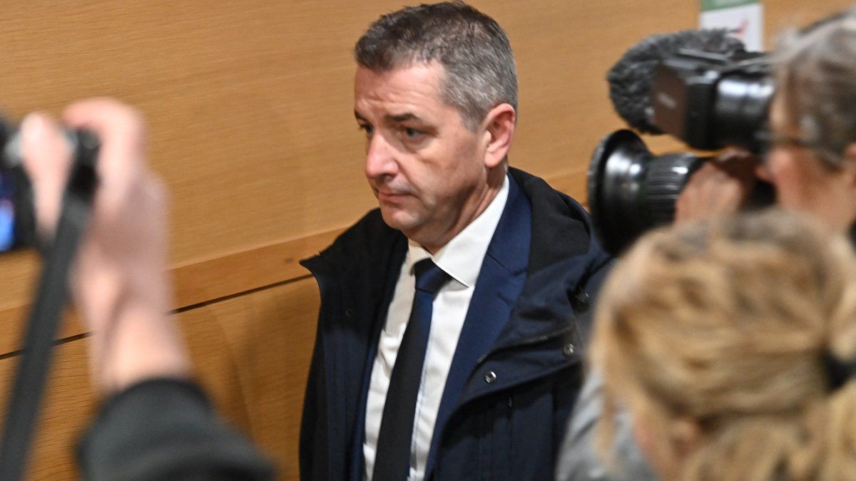 L'affaire Perdriau : un ancien maire sous les projecteurs à Lyon