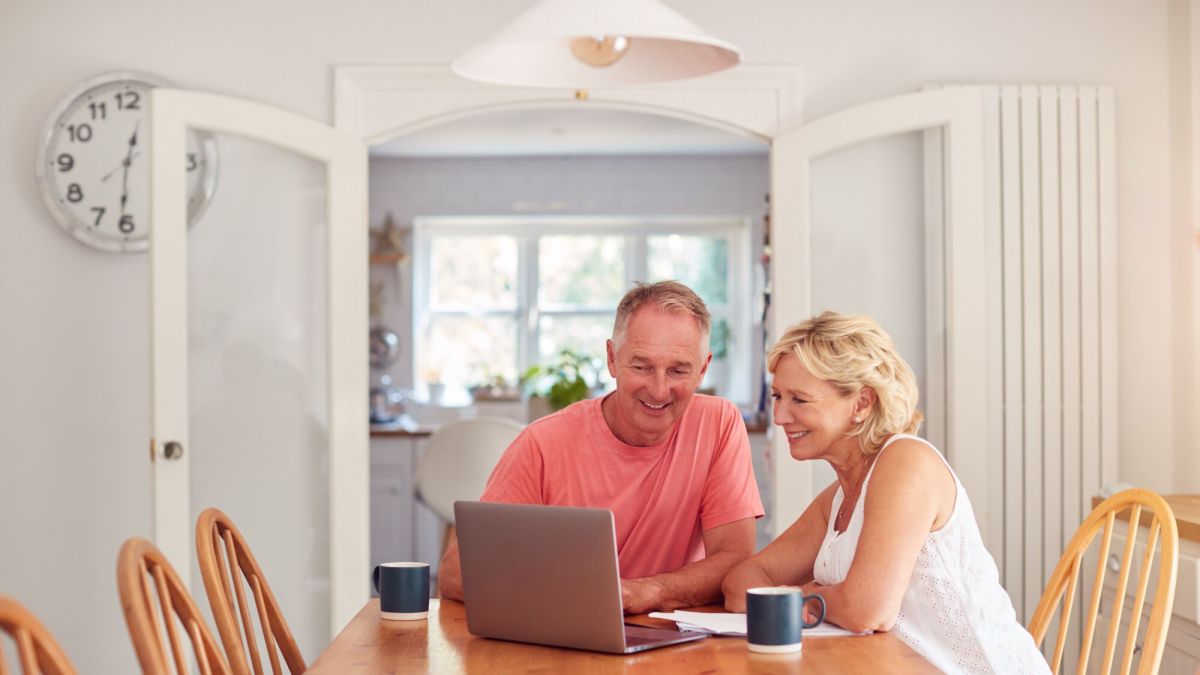 Les jours fériés de mai : retards de salaires et pensions en vue ?