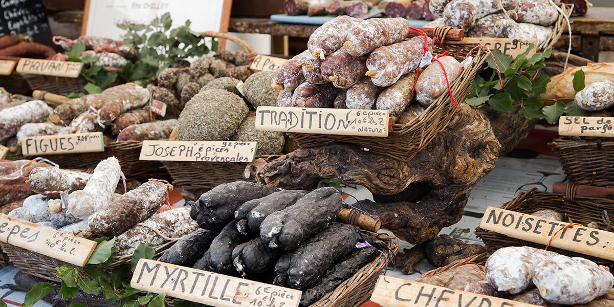 Faux produits du terroir : comment éviter les pièges cet été