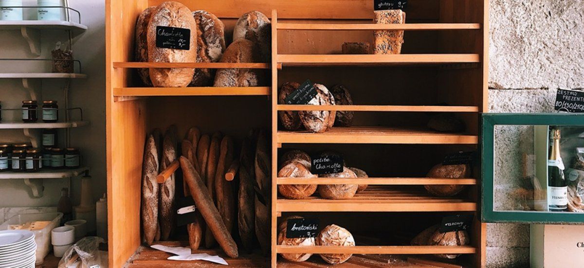 Une boulangerie ferme ses portes : une histoire de visa et de solidarité