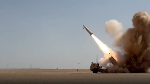 Tensions au Moyen-Orient : les États-Unis frappent l'Iran après une attaque d'hélicoptère