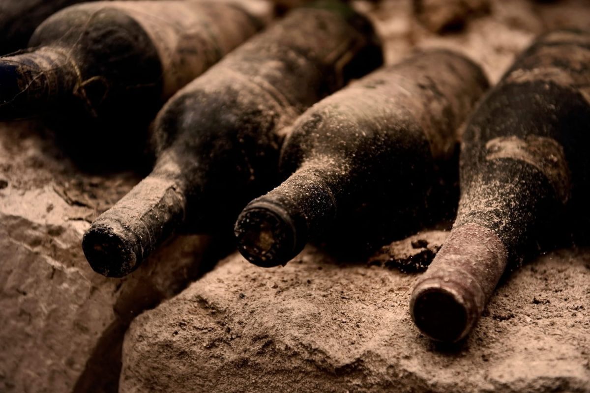 la quête du vin le plus ancien encore dégustable