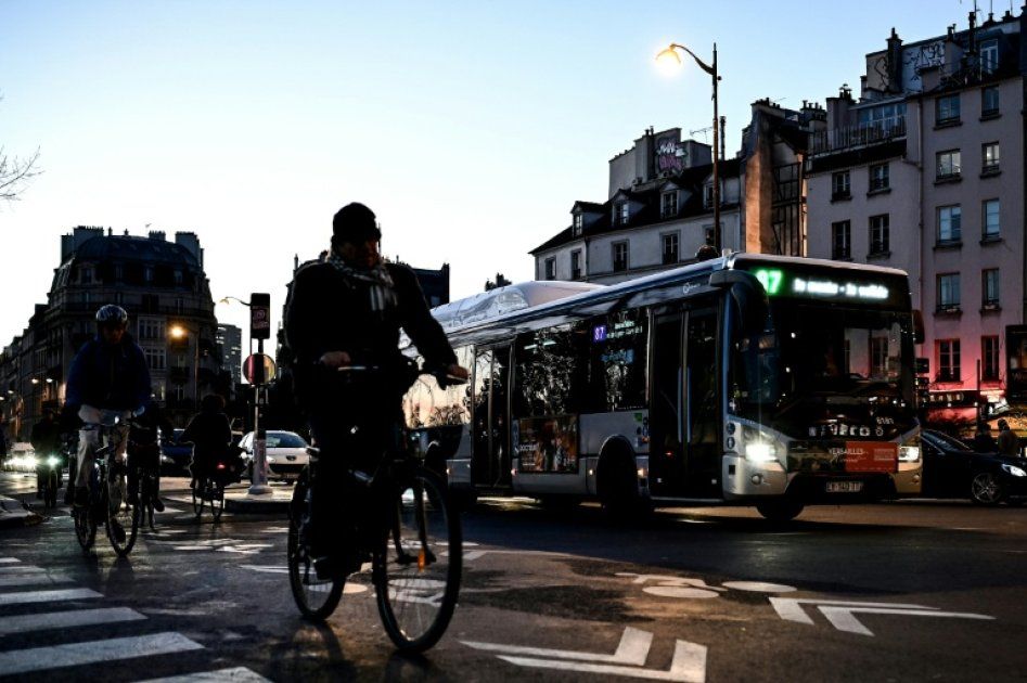 Dompter les défis de la circulation : Lionel Combacau et les Bus d'Or