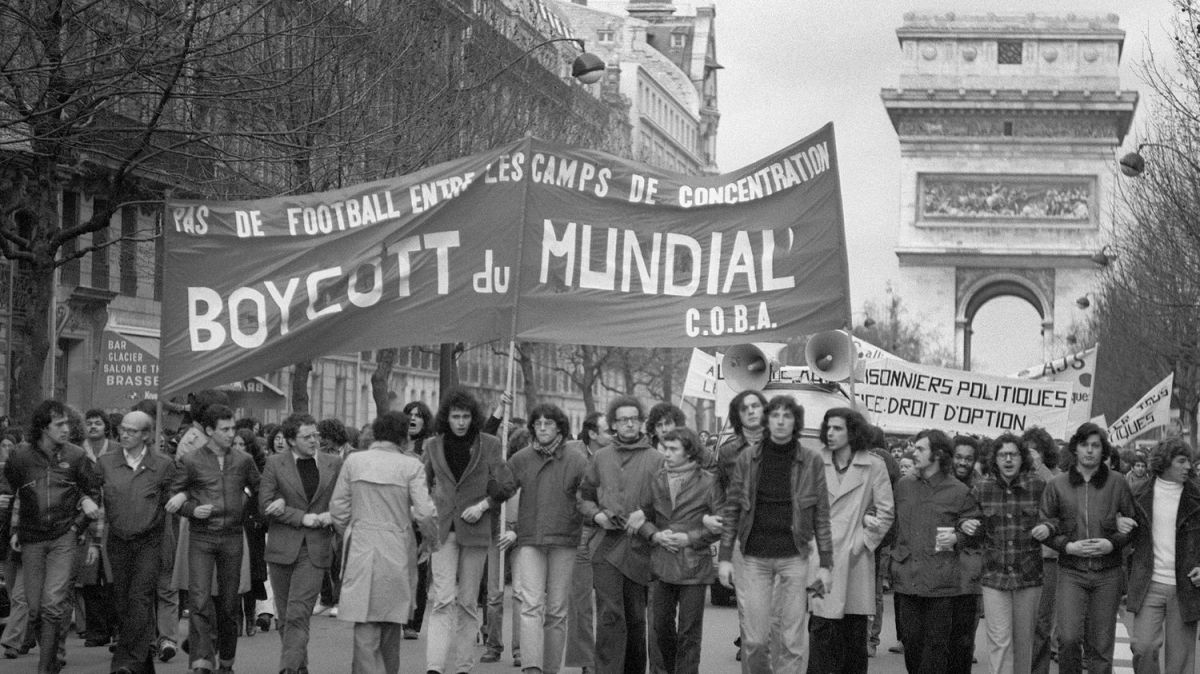 La coupe du monde de football sous l'ombre des chefs d'État