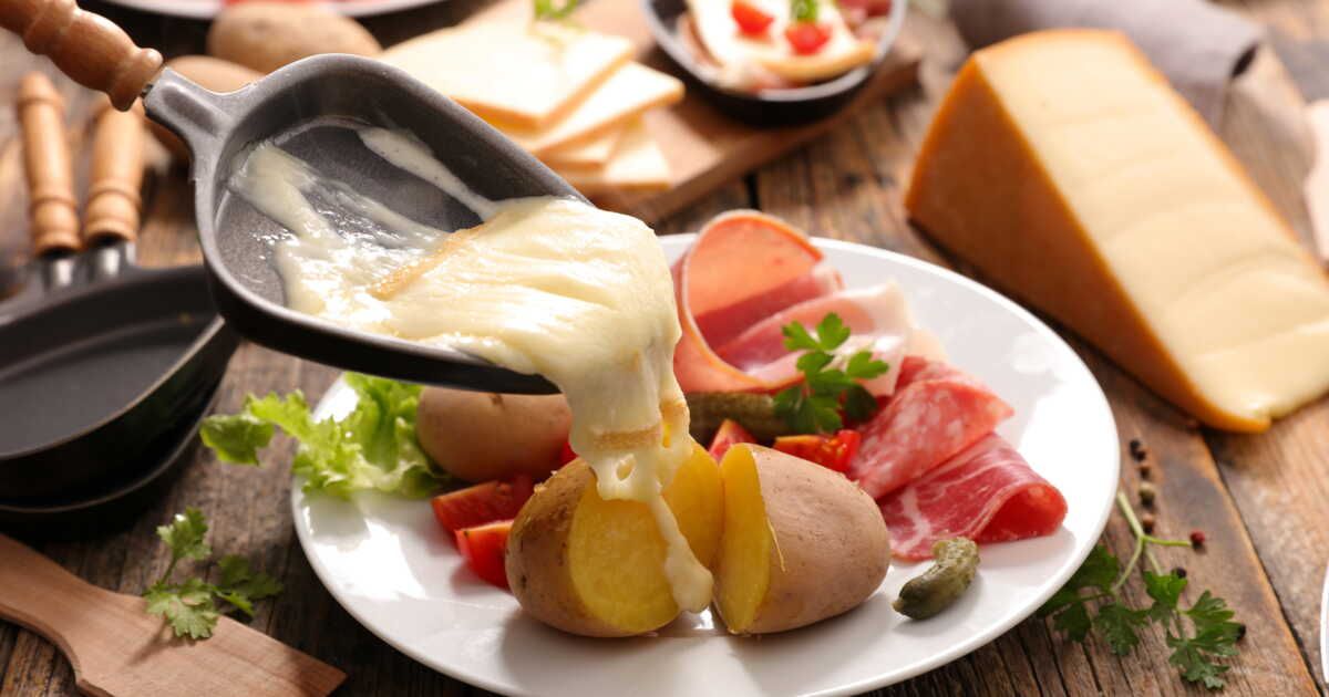 Raclette party : les secrets pour un festin inoubliable