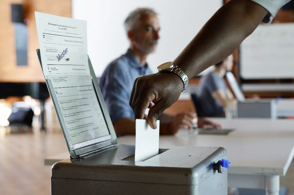 La Suisse dit non à l'initiative anti-immigration, une victoire pour la tolérance