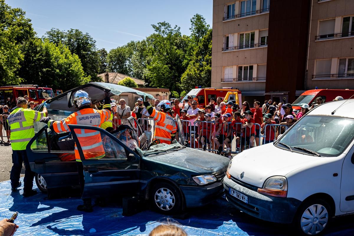 Agen découvre le quotidien palpitant des pompiers