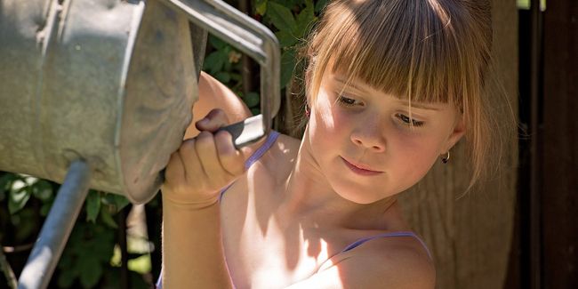 Les bienfaits du jardinage pour les enfants : un retour aux sources