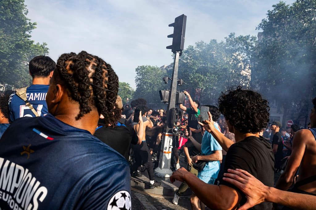 Vers une responsabilisation des auteurs de violences urbaines : le plan audacieux de Lecornu