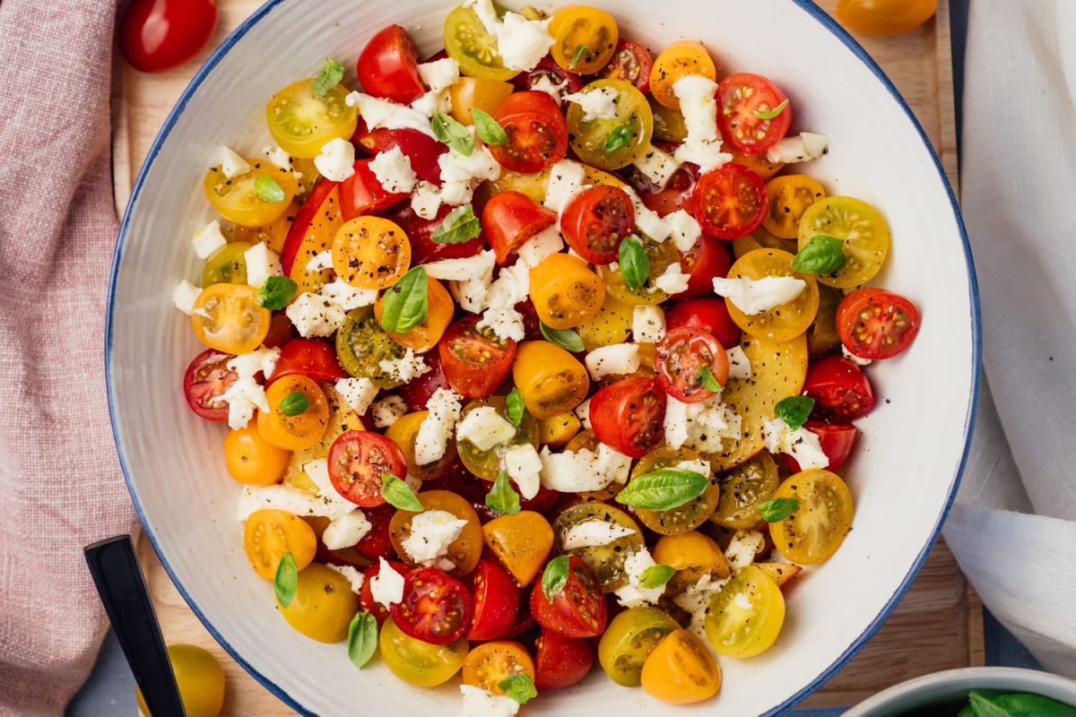 Découvrez l'astuce infaillible pour sublimer vos tomates en salade