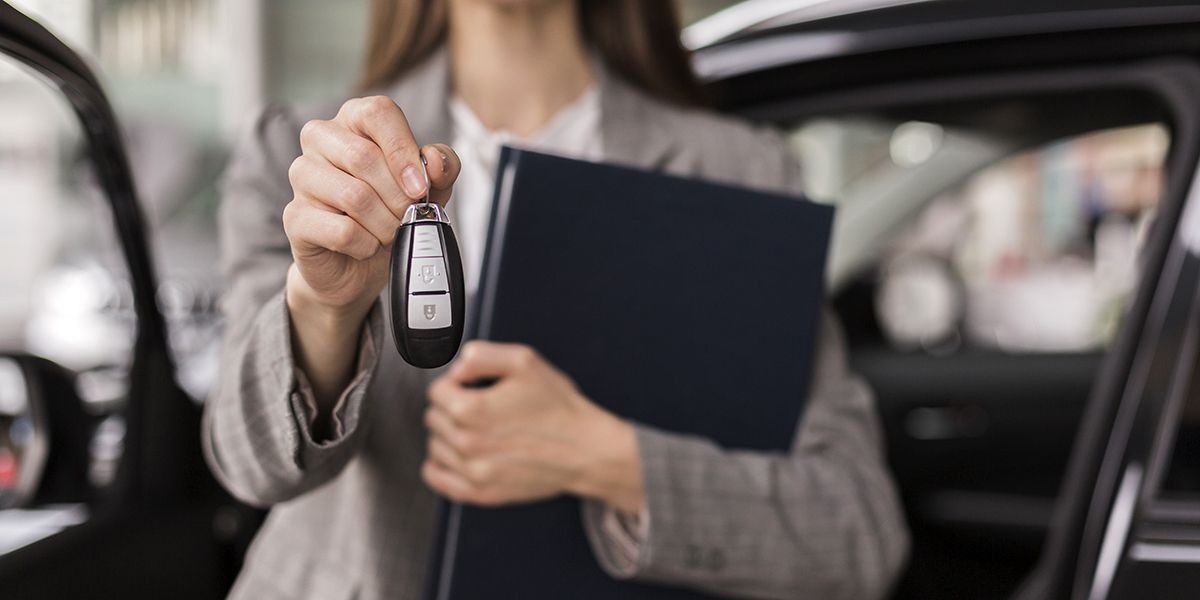 Louer une voiture sans se ruiner : 12 conseils pratiques à connaître