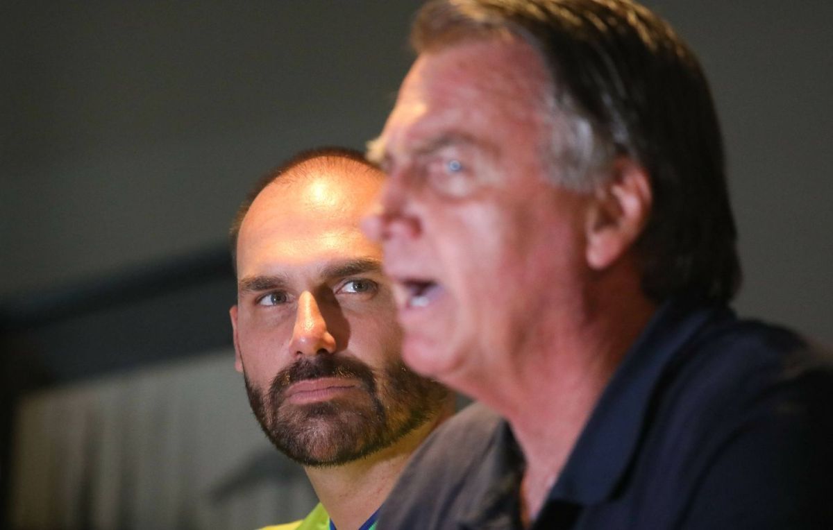 Eduardo Bolsonaro, un fils de Jair Bolsonaro, condamné à la prison pour lobbying controversé