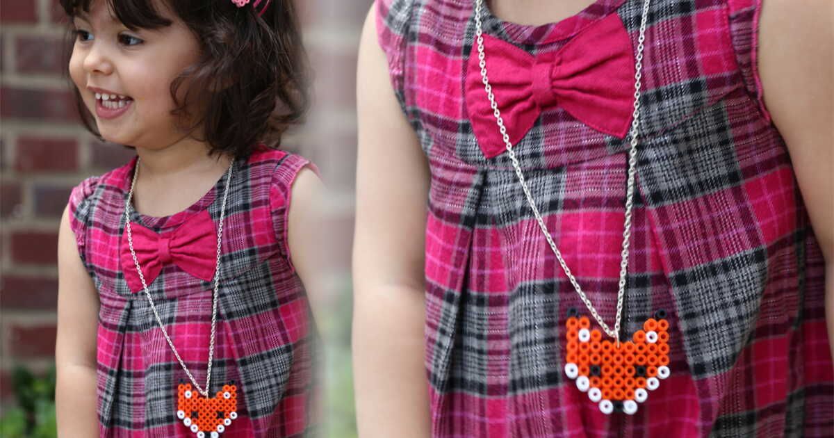 Le charme du collier renard en perles Hama