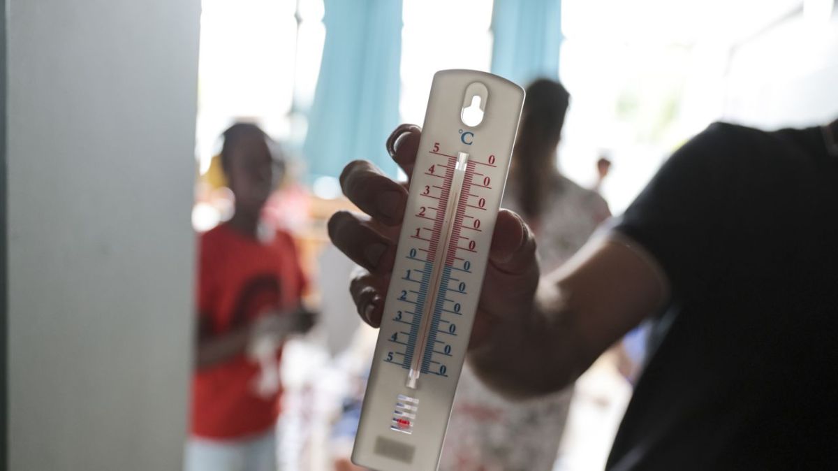 canicule : une vague de chaleur écrasante soulève l'alarme en france