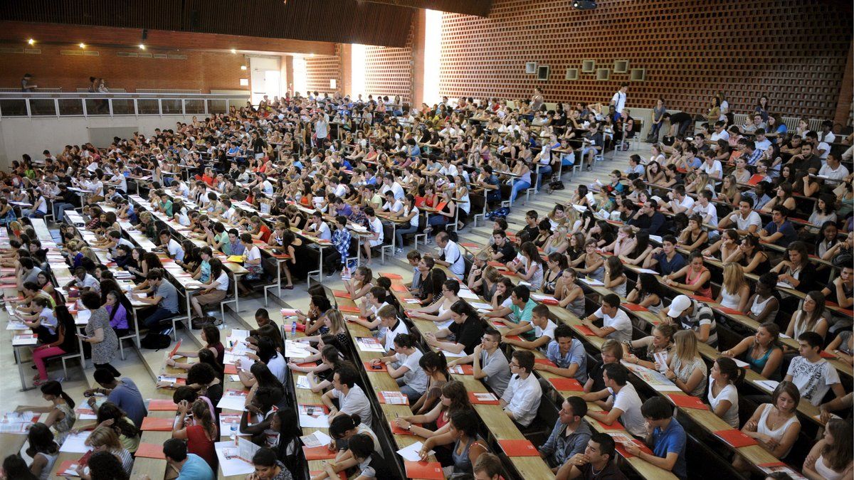 L'université française face à un tournant : vers une hausse des frais d'inscription ?