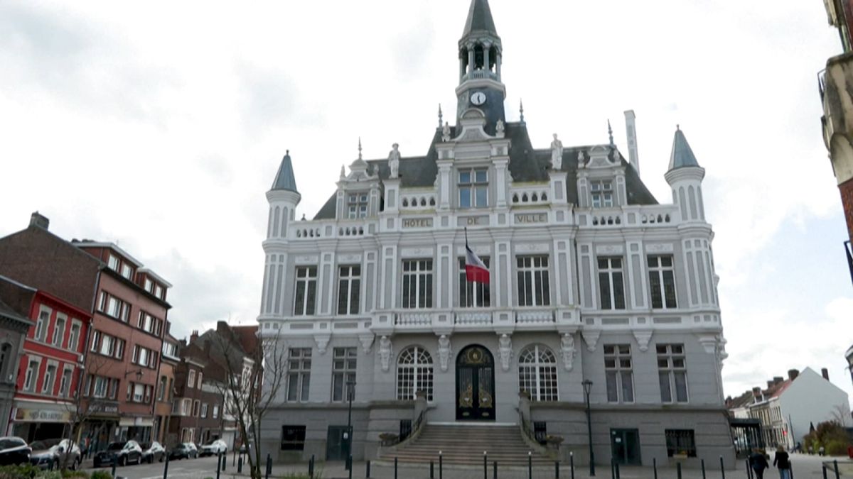La justice remet en question les sanctions de la mairie RN d'Hénin-Beaumont