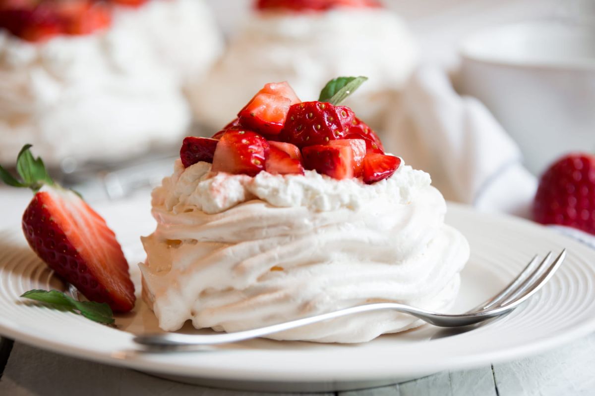 La pavlova aux fraises de Laurent Mariotte