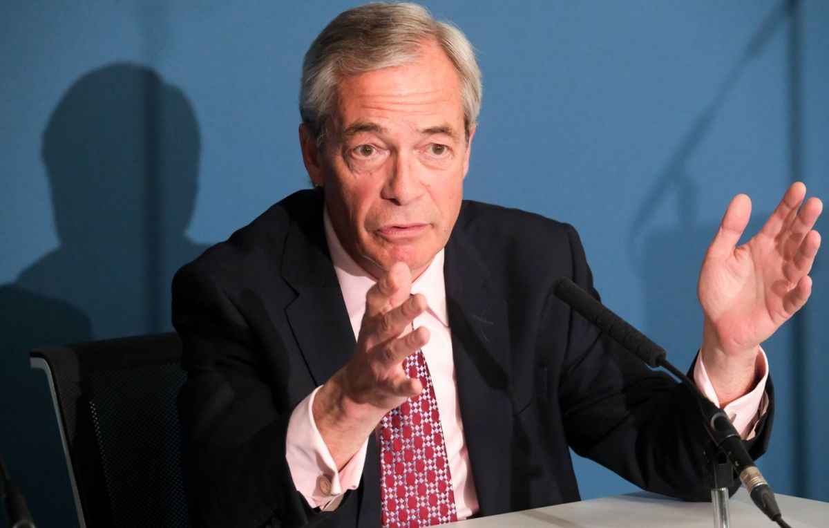 Nigel Farage démissionne : une manœuvre derrière les bastions nationalistes