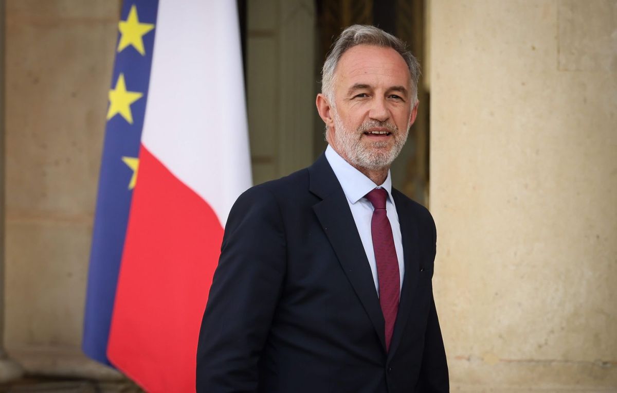 À Paris, Emmanuel Grégoire annonce une révision des rythmes scolaires d’ici 2026