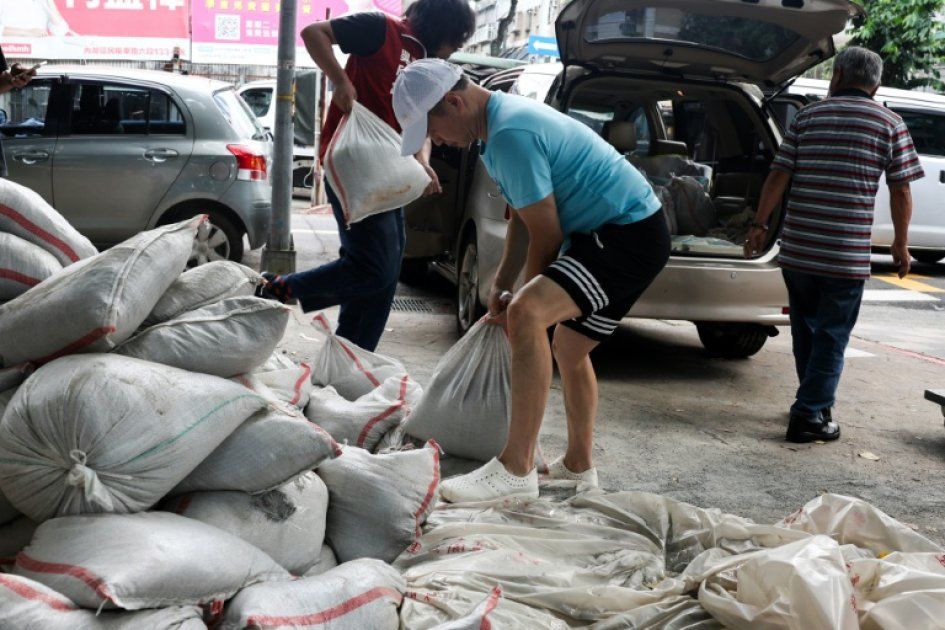 Bavi déferle sur la Chine : une évacuation massive en cours